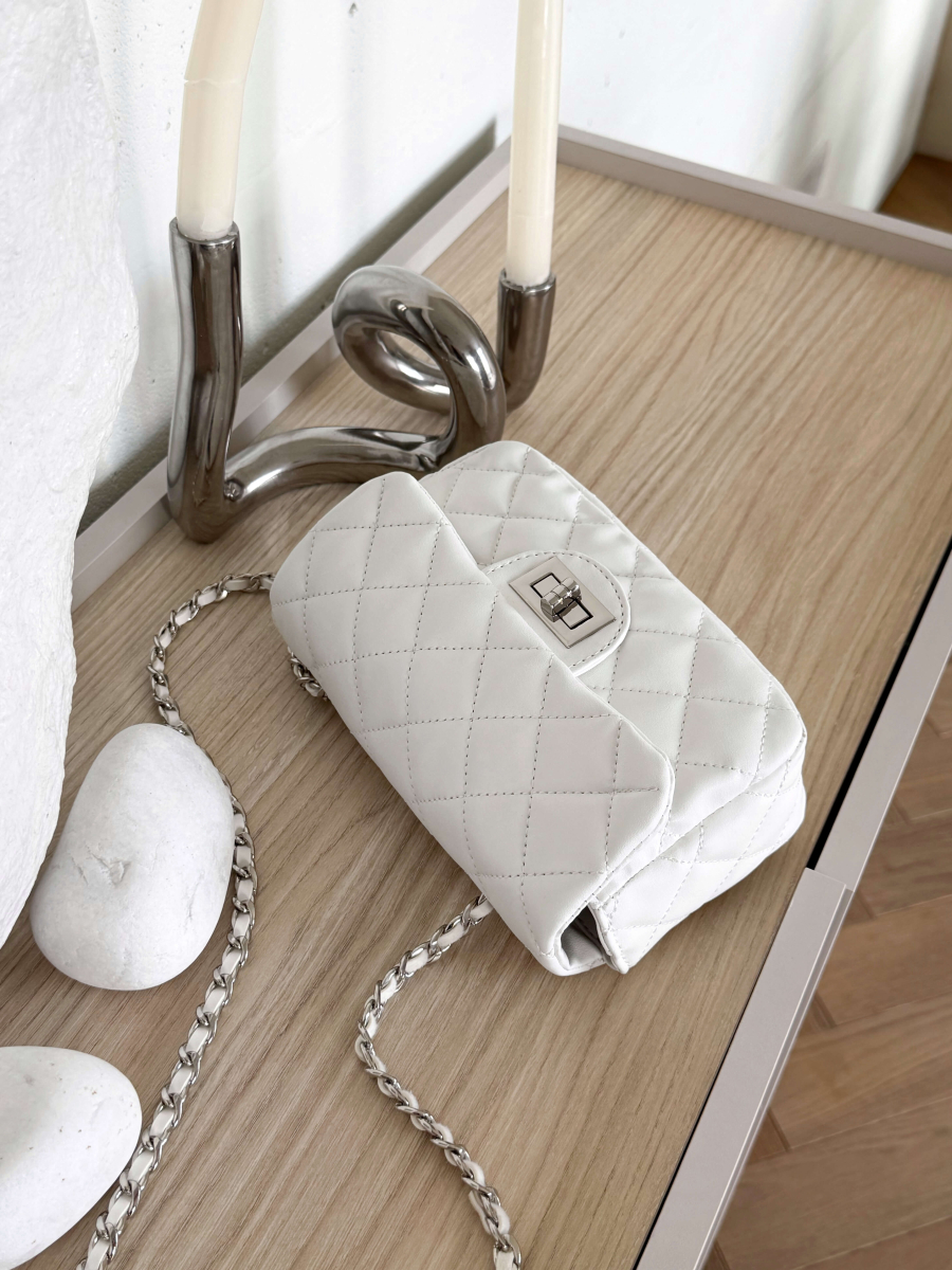 Клатч стьобаний СОФІ білий LEMAN LM4876-2